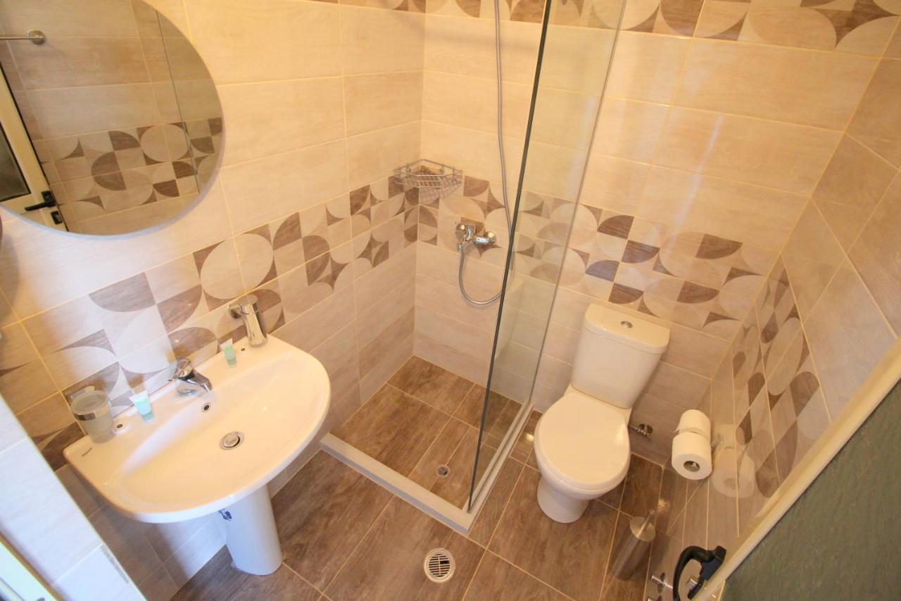 Jericho Rooms Sarandë Exterior foto